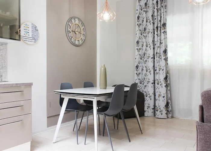 Altum Villare Lejlighed