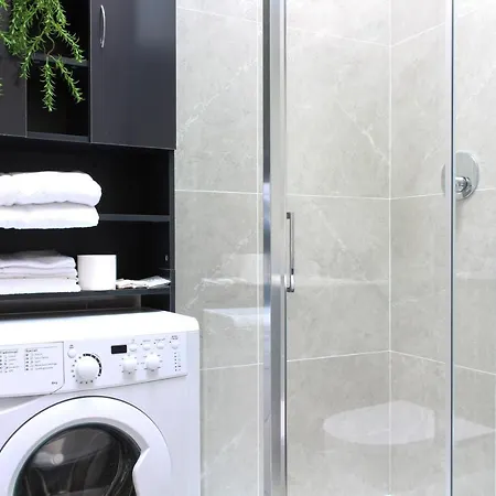 Altum Villare 아파트 라벤나